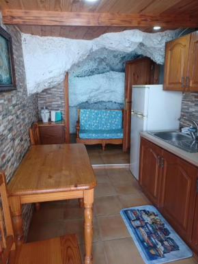 casa cueva a orilla del mar Brisas del Mar